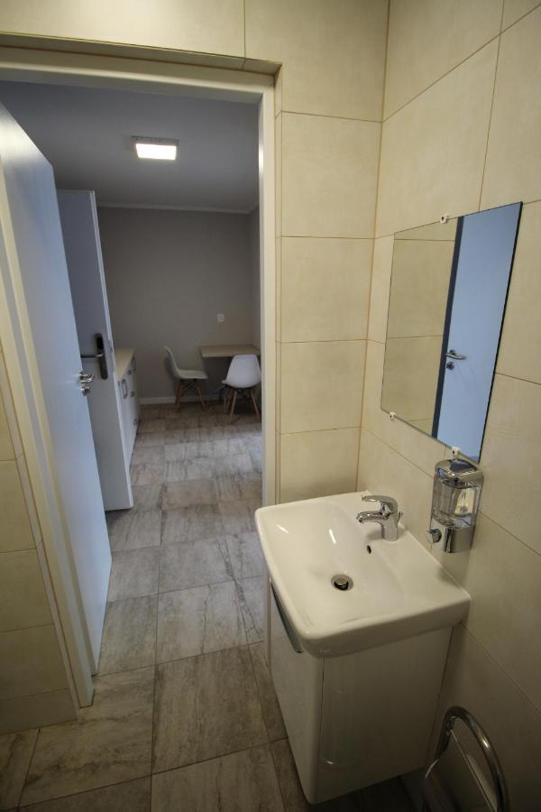 Pod Kominem Pokoje I Apartamenty Brzezie  Exteriör bild